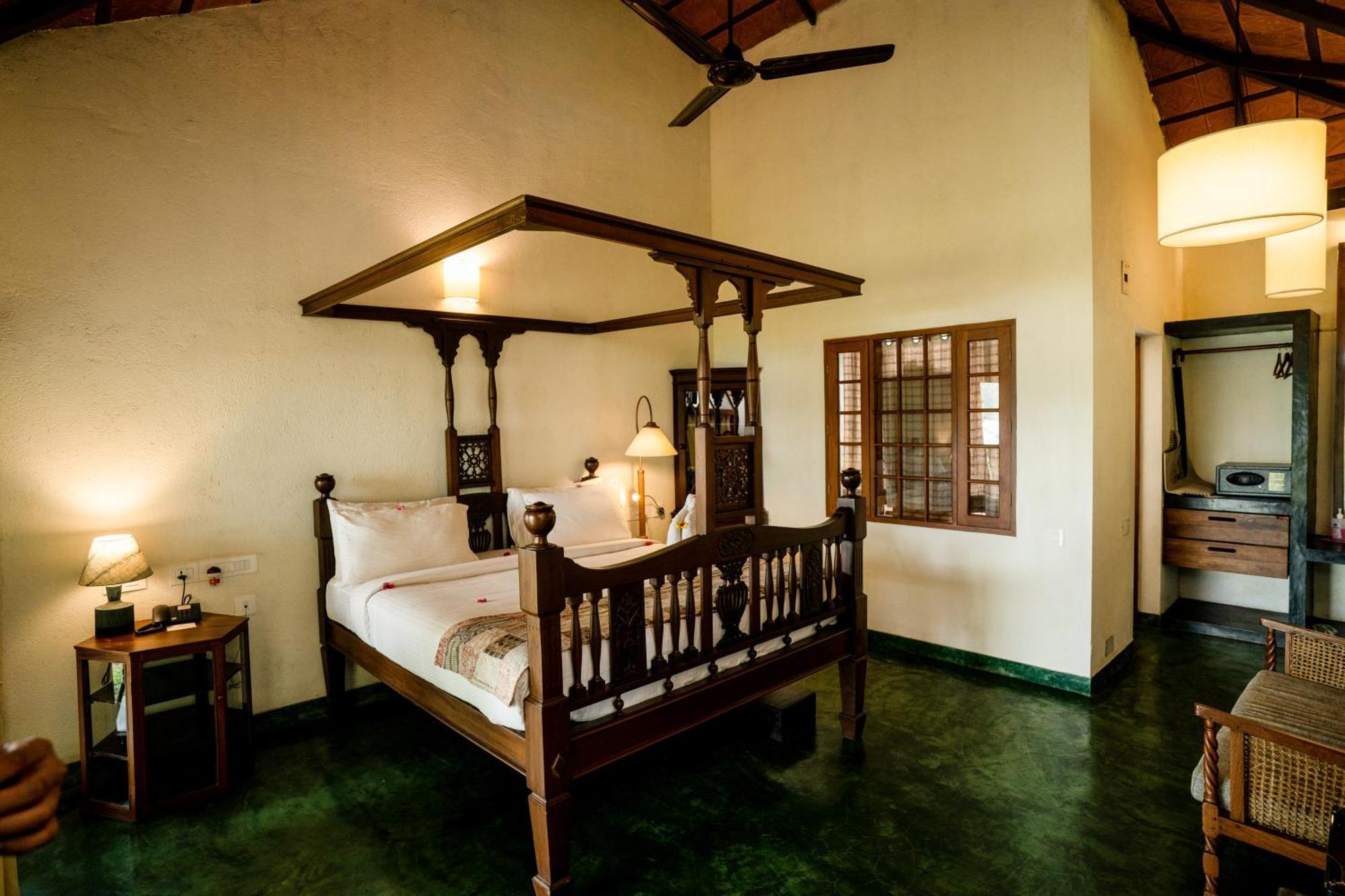 Cranganor History Café&Riverside Château North Paravur Exterior foto