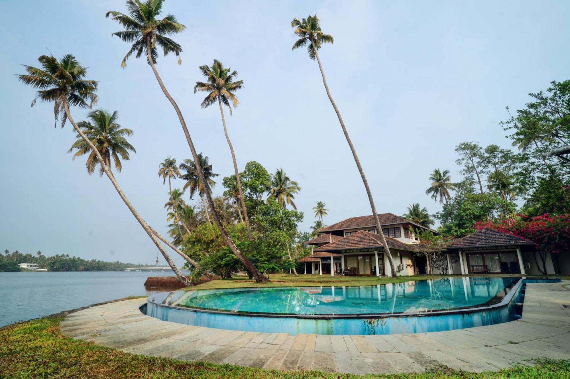 Cranganor History Café&Riverside Château North Paravur Exterior foto