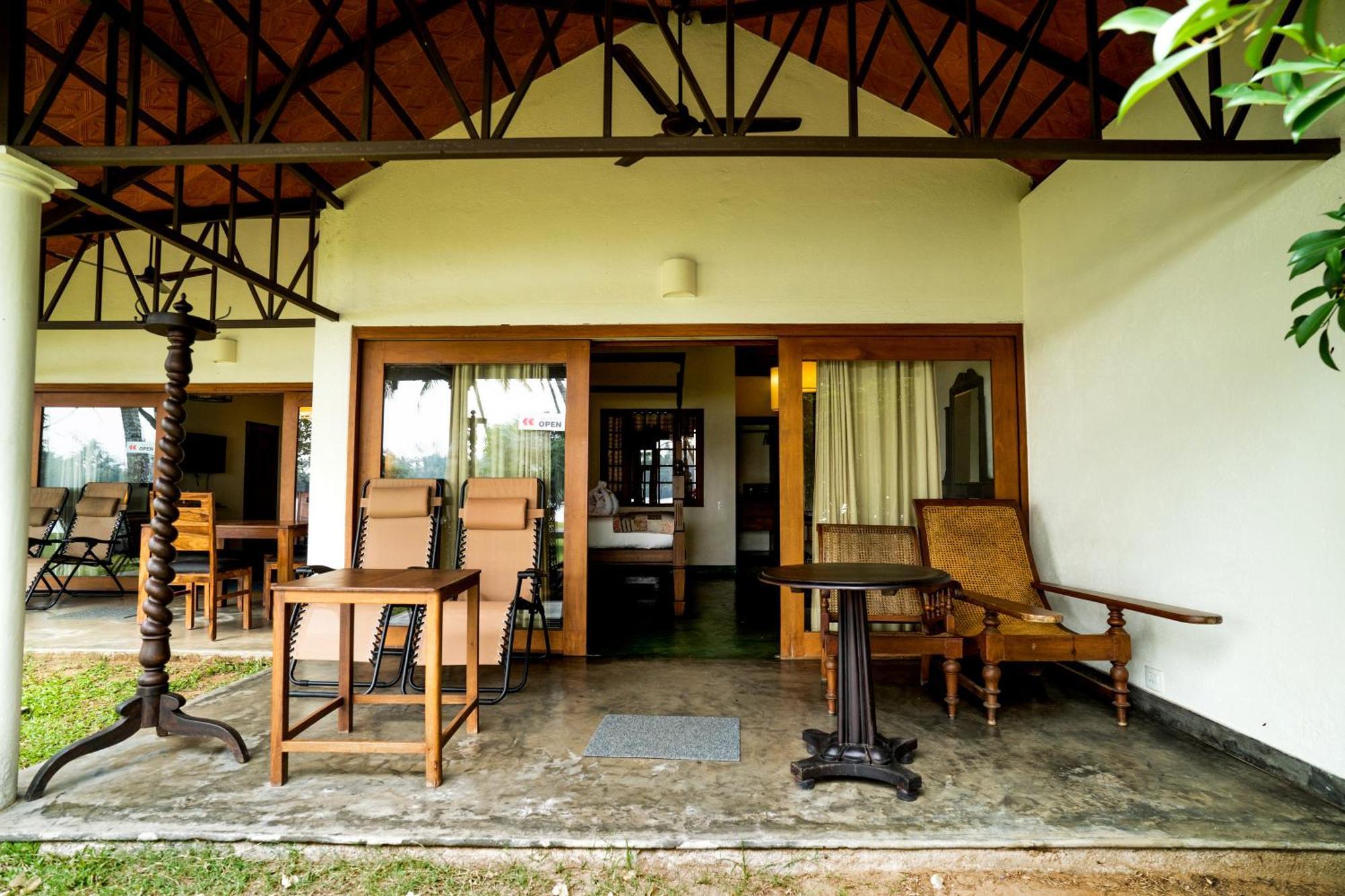 Cranganor History Café&Riverside Château North Paravur Exterior foto