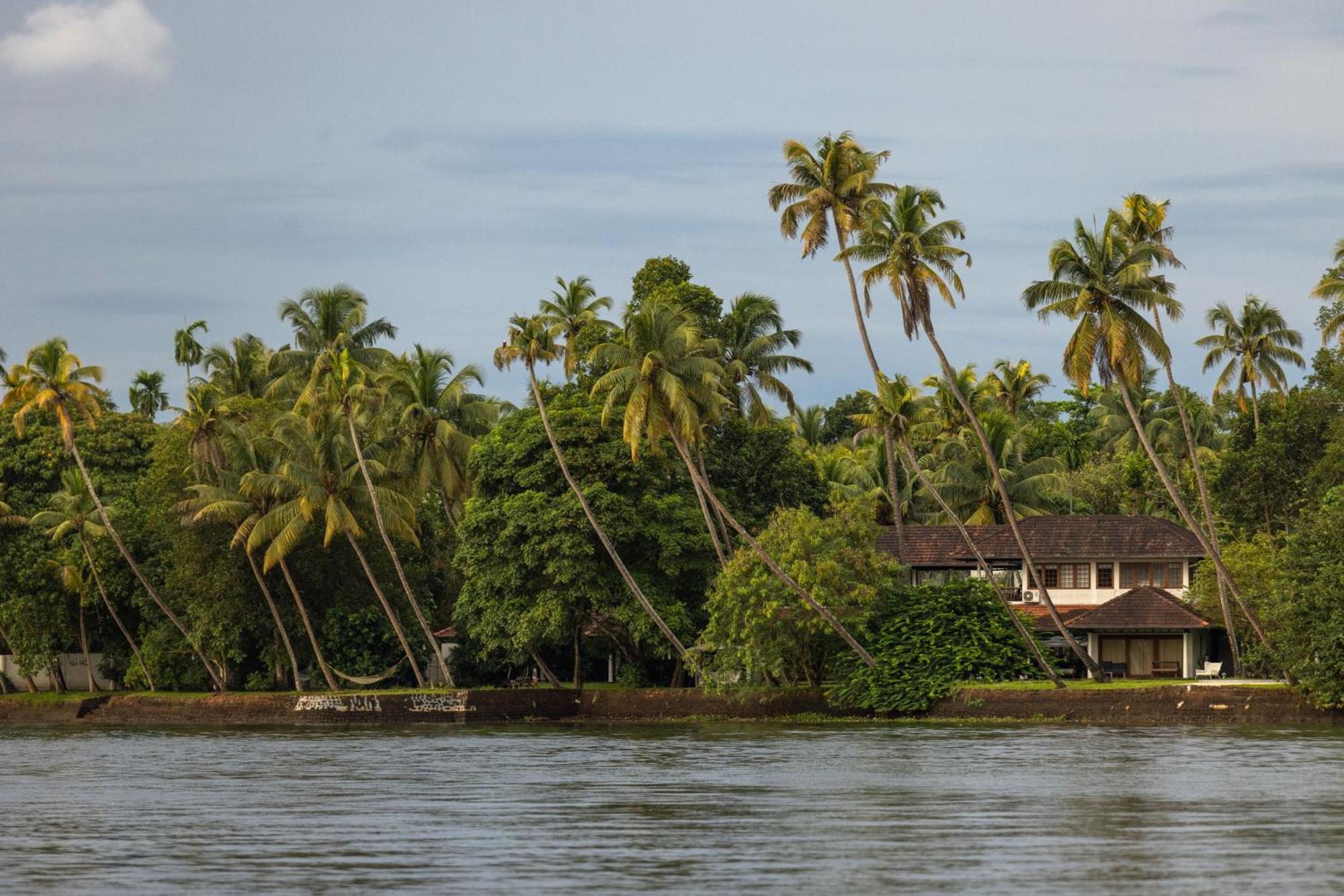 Cranganor History Café&Riverside Château North Paravur Exterior foto